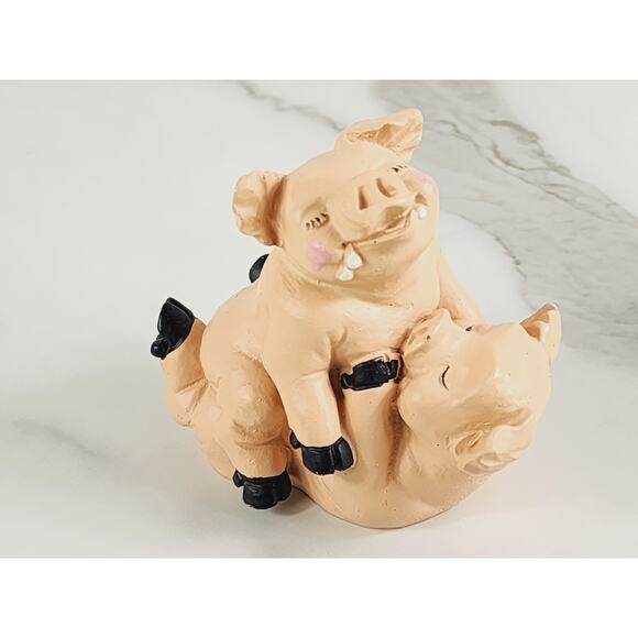 Kinky Sexy Pigs Figurine Piglet Piggy 3 1/2" Resin Year 90s Pig Lover Vintage - Picture 1 of 12